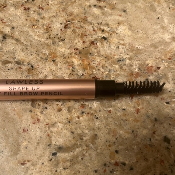Lawless Shape Up soft fill brow pencil - Picture 4 of 5